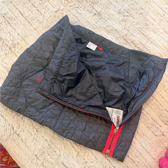 Spyder Quilted  Mini Skirt with Red Zipper - Picture 4 of 4